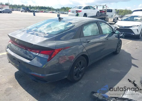 2023 Hyundai Elantra Sel z USA, uszkodzony, nr VIN KMHLM4AG6PU583998